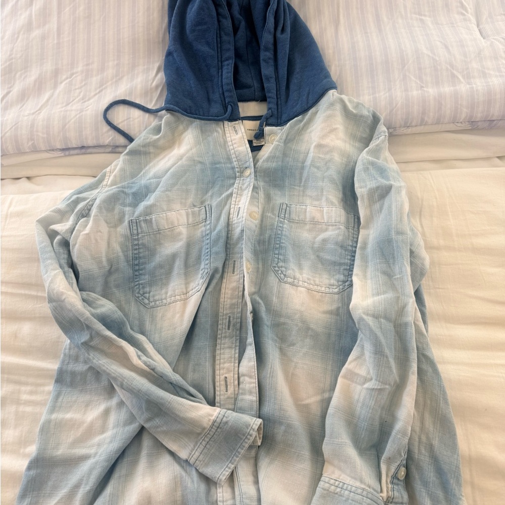 American Eagle Blue Ombre Hooded Shirt